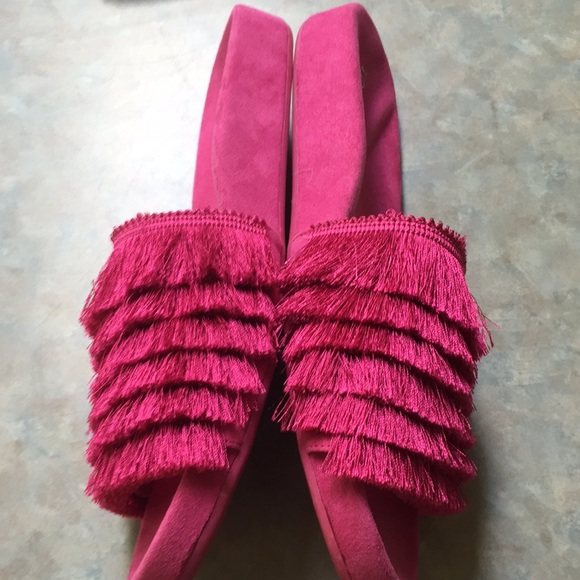 Top shop pink fringe slippers - Picture 2 of 6